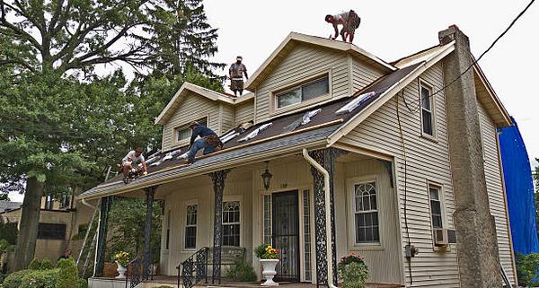 Choosing the Best Roofing Material with Your Installation Contractor